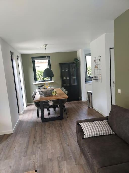 Heerlijk Huys, Vakantievilla Met Prive Tuin Ewijk Dış mekan fotoğraf